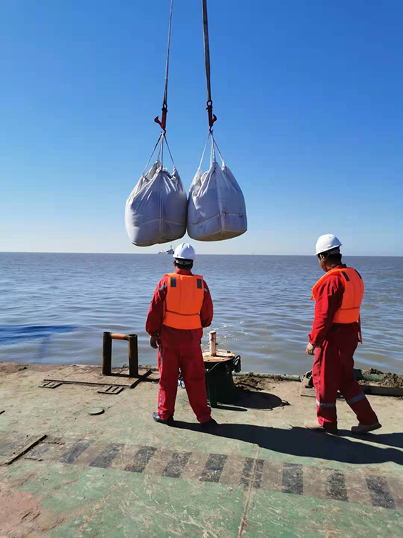月東油田海底管道懸空（kōng）裸露治理工程開工！