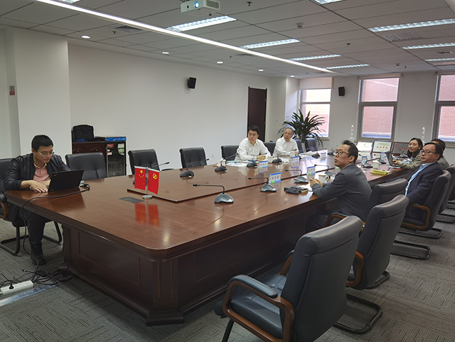 與天津經濟技術開發區管委會-濱海中關村科技園科技創（chuàng）新局商務會談