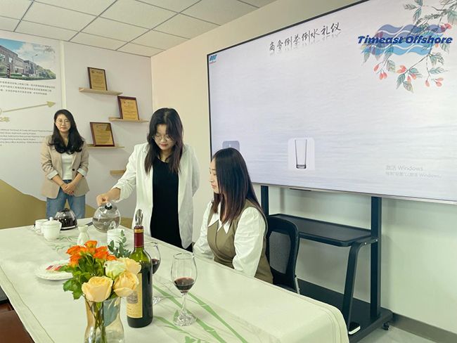 職（zhí）場禮儀培訓——知禮行天下